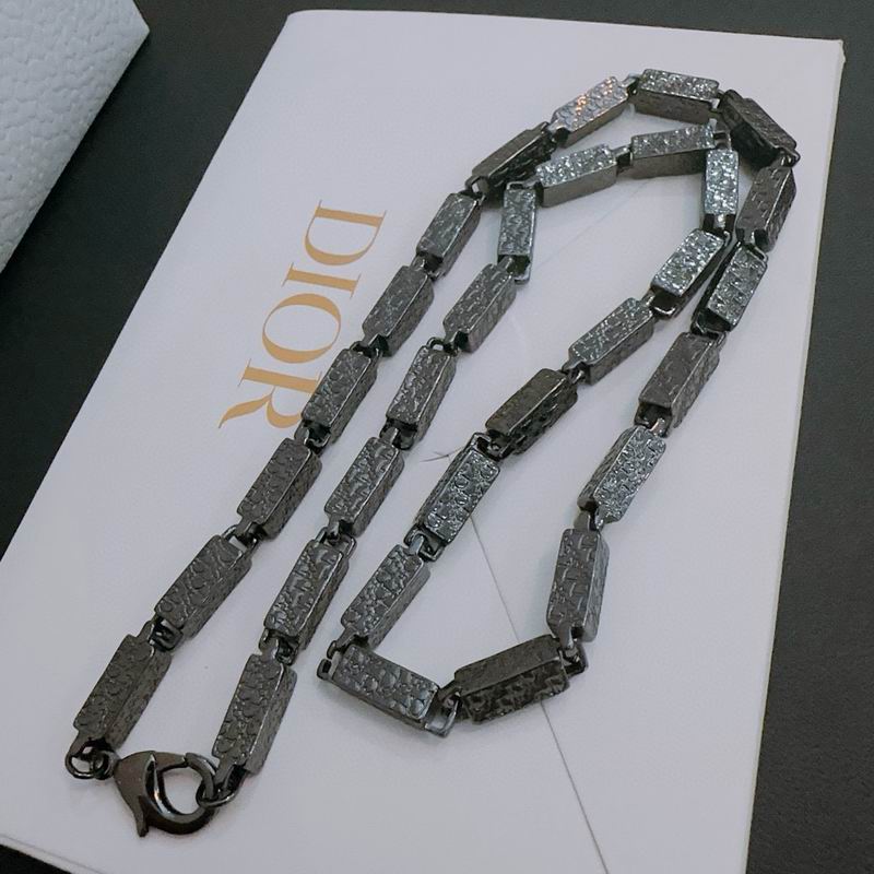 Dior Necklace 06lyr708
